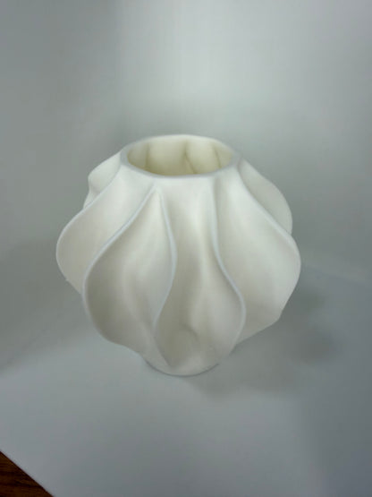 The Wave Vase